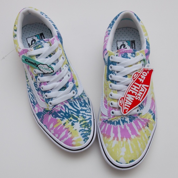 Vans Shoes - Vans Comfycush Old Skool Sneakers Tie Dye